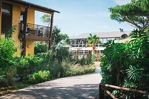 Canado Club Family Village