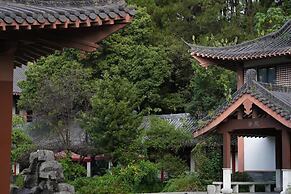 Guilinyi Royal Palace