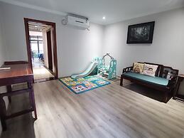 Guilinyi Royal Palace