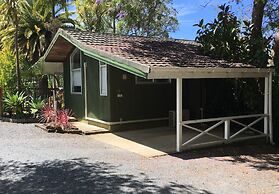 Colonial House Motel