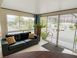 High Street Motor Inn
