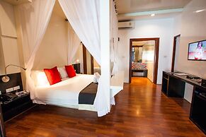 Pao Jin Poon Beach Front Villa