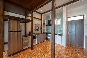 Pao Jin Poon Beach Front Villa