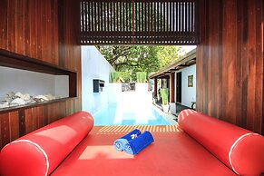 Pao Jin Poon Beach Front Villa