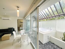 HARRIS Hotel & Residence Sunset Road Bali