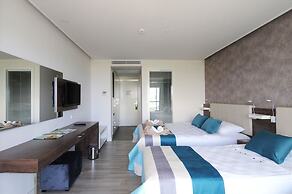 Gold Island Selected Hotel