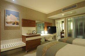 Gold Island Selected Hotel