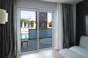 Gold Island Selected Hotel