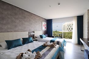 Gold Island Selected Hotel