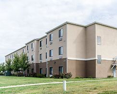Comfort Inn & Suites Lawrence - University Area