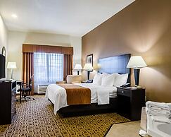 Comfort Inn & Suites Lawrence - University Area