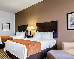 Comfort Inn & Suites Lawrence - University Area