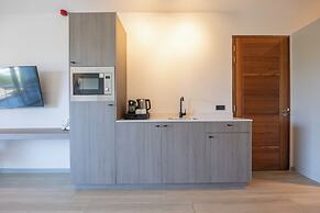 Dolphin Suites & Wellness Curacao