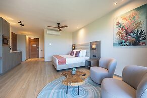 Dolphin Suites & Wellness Curacao