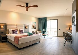 Dolphin Suites & Wellness Curacao