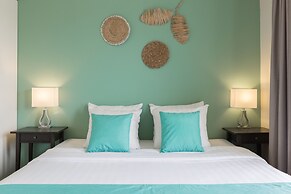 Dolphin Suites & Wellness Curacao