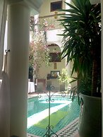 Riad Alida