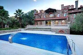 Oliviera Private Island Hotel – Kalem Island