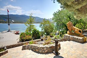 Oliviera Private Island Hotel – Kalem Island