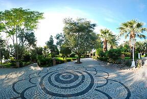 Oliviera Private Island Hotel – Kalem Island