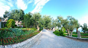 Oliviera Private Island Hotel – Kalem Island