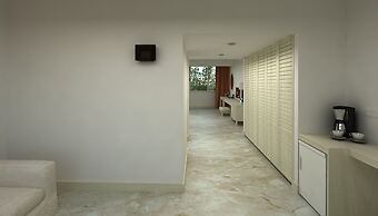 Oliviera Private Island Hotel – Kalem Island