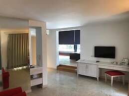 Oliviera Private Island Hotel – Kalem Island