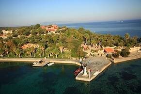 Oliviera Private Island Hotel – Kalem Island