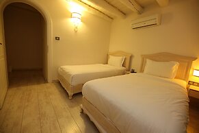 Oliviera Private Island Hotel – Kalem Island