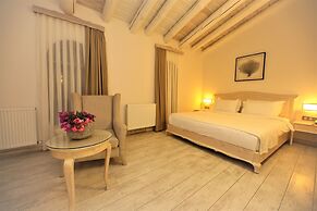 Oliviera Private Island Hotel – Kalem Island