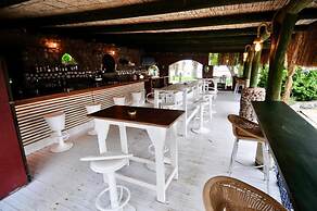 Oliviera Private Island Hotel – Kalem Island