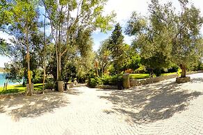 Oliviera Private Island Hotel – Kalem Island