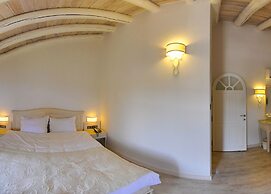 Oliviera Private Island Hotel – Kalem Island