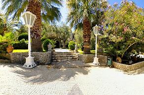 Oliviera Private Island Hotel – Kalem Island