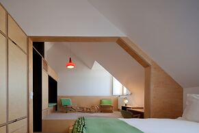 Casa das Penhas Douradas - Burel Expedition Hotel