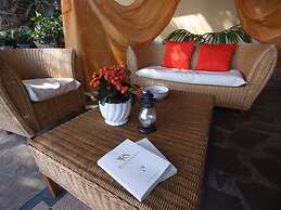 Hôtel Sant'Andrea, The Originals Relais (Relais du Silence)