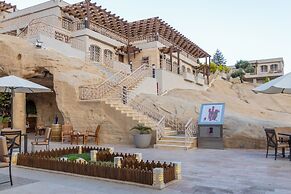 Petra Guest House