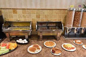 Travelodge by Wyndham Lloydminster