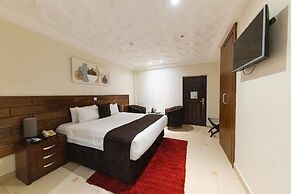 Airport West Hotel