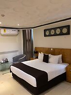 Airport West Hotel