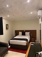 Airport West Hotel