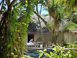 Dusit Thani Maldives