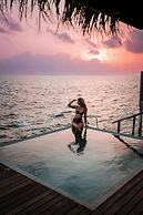 Dusit Thani Maldives - 50 percent discount on transfers for stays unti