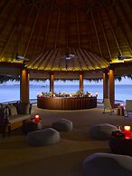 Dusit Thani Maldives - 50 percent discount on transfers for stays unti