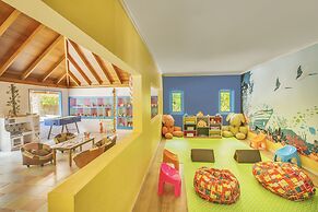 Dusit Thani Maldives - 50 percent discount on transfers for stays unti