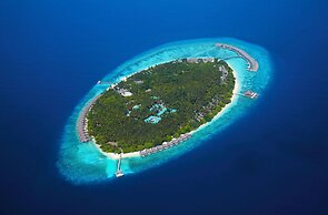 Dusit Thani Maldives - 50 percent discount on transfers for stays unti