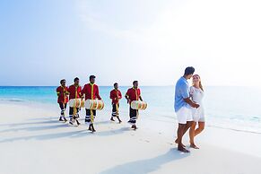 Dusit Thani Maldives - 50 percent discount on transfers for stays unti