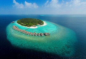 Dusit Thani Maldives - 50 percent discount on transfers for stays unti