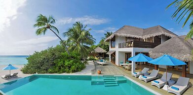 Dusit Thani Maldives - 50 percent discount on transfers for stays unti