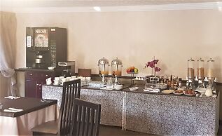 Constantia Manor Guest House